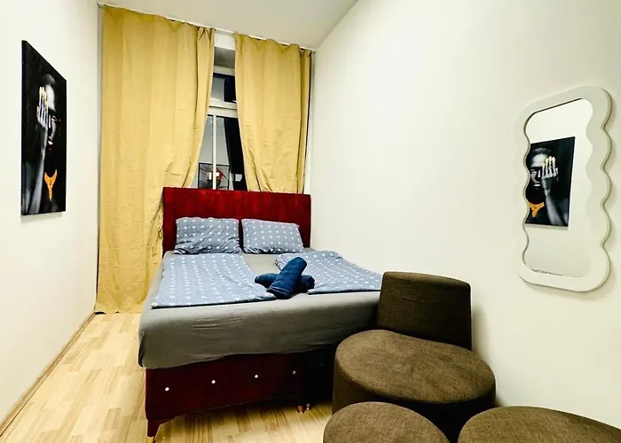 Private In 4br Near Fac Platz, 10-min Walk Vienna